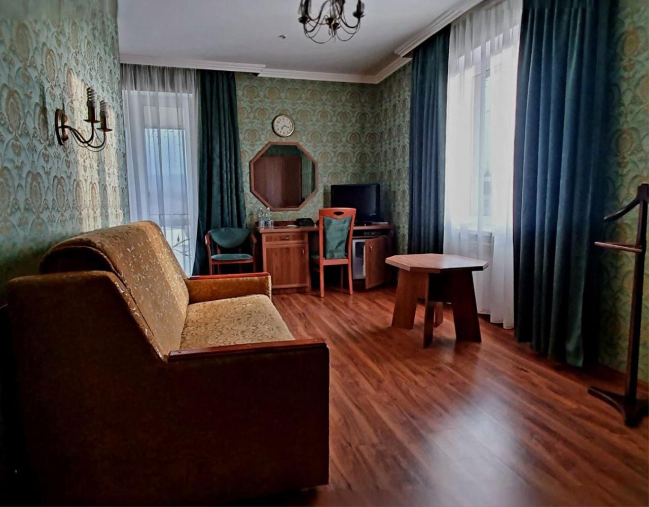 Hermes Resort Hotel With Medical Treatment トラスコヴェッツ エクステリア 写真